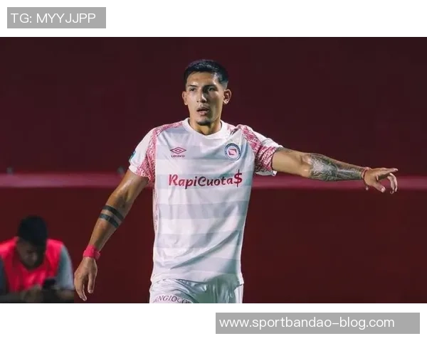 迈阿密国际有意签下19岁阿根廷中卫拉米雷斯引发关注